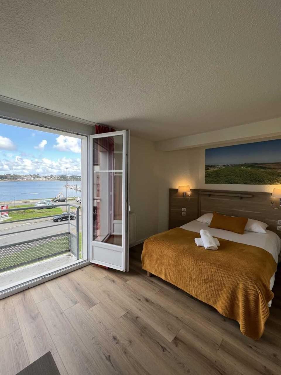 Couett'hotel Port De Plaisance, Les Pieds Dans L'eau