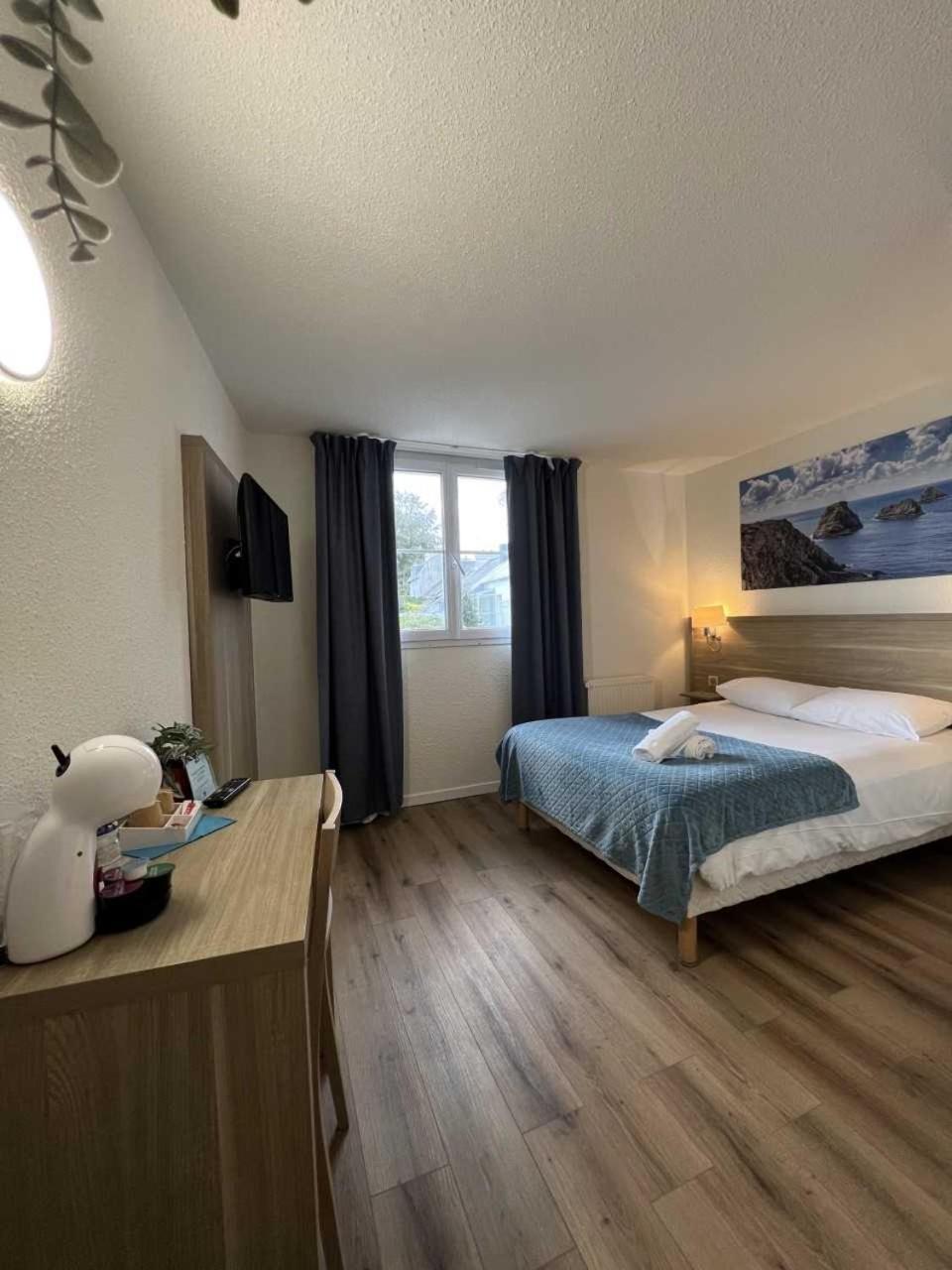 Hotel Couett'hotel Port De Plaisance, Les Pieds Dans L'eau 3*